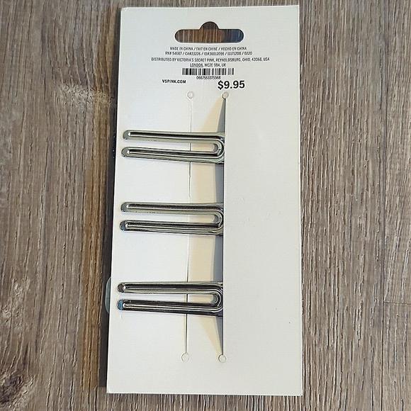 🏷️LAST CHANCE SALE $5 ITEM🏷️ PINK Victoria's Secret Hair Barrettes NWT - Picture 2 of 3